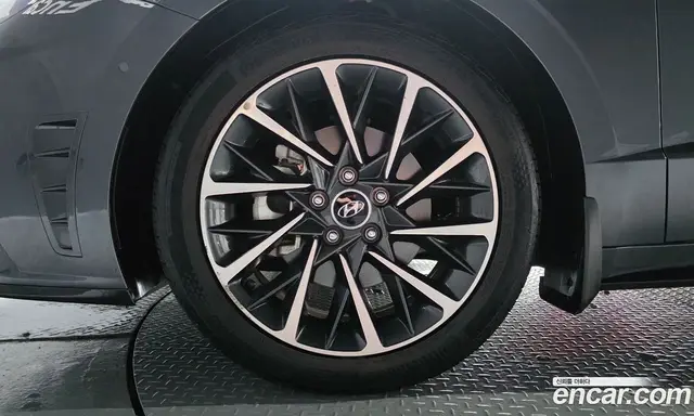 Hyundai Sonata 2022 1.6 автомат (гидро), миниатюра 7