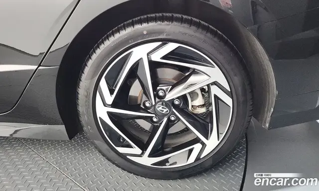 Hyundai Sonata 2023 2.0 автомат (гидро), миниатюра 7