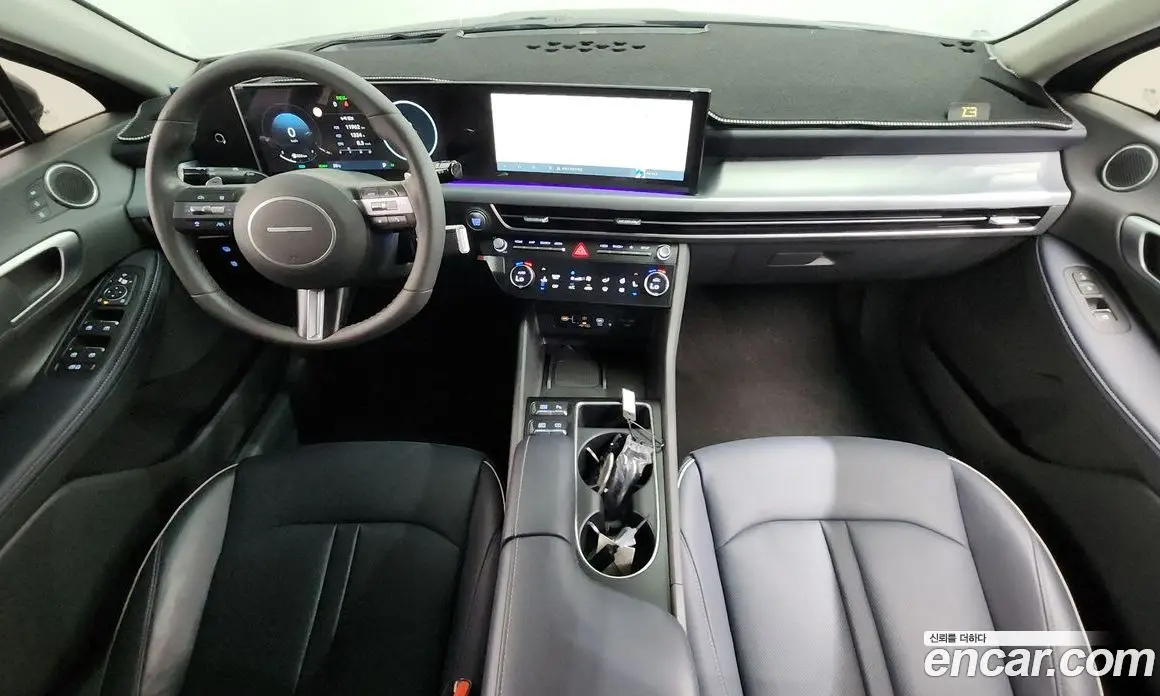 Hyundai Sonata 2023 2.0 автомат (гидро), фото 10