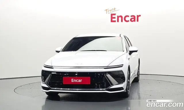 Hyundai Sonata 2025 1.6 автомат (гидро), миниатюра 3