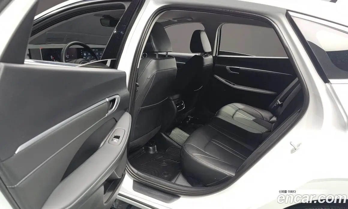 Hyundai Sonata 2026 2.0 автомат (гидро), фото 12