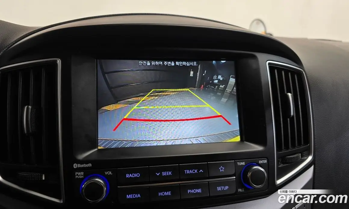 Hyundai Starex 2019 2.4 автомат (гидро), фото 12
