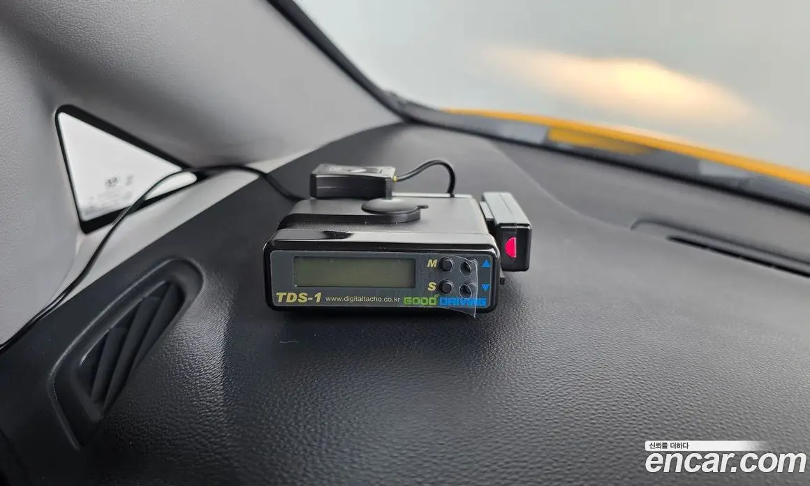 Hyundai Starex 2019 2.4 автомат (гидро), фото 18