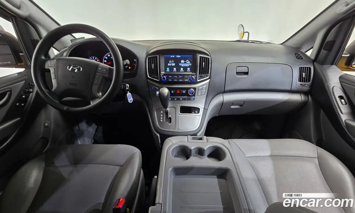 Hyundai Starex 2019 2.4 автомат (гидро), фото 7