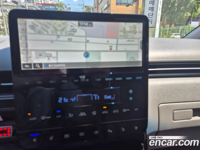 Hyundai Staria 2022 2.2 автомат (гидро), миниатюра 10