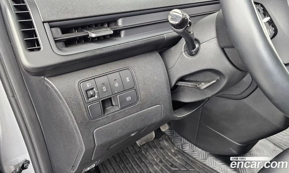 Hyundai Staria 2024 2.2 автомат (гидро), фото 22