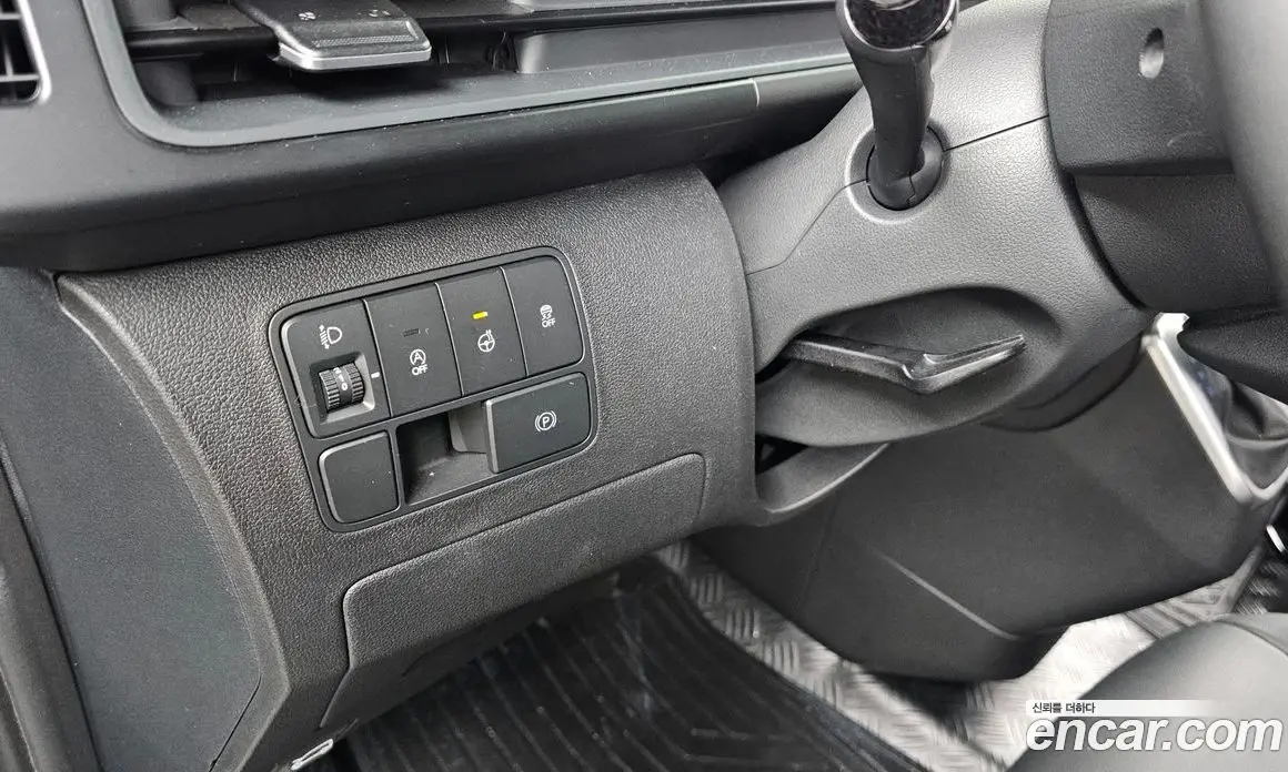 Hyundai Staria 2024 2.2 автомат (гидро), фото 28