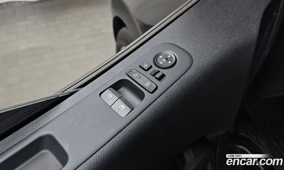 Hyundai Staria 2024 2.2 автомат (гидро), фото 30