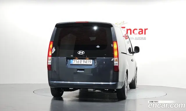 Hyundai Staria 2024 2.2 автомат (гидро), миниатюра 4