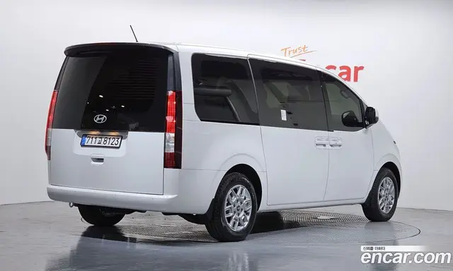 Hyundai Staria 2025 1.6 автомат (гидро), миниатюра 2