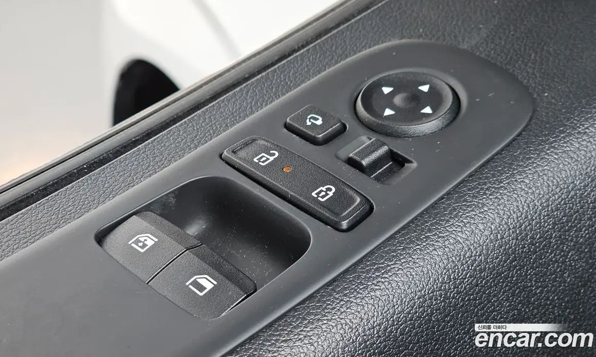 Hyundai Staria 2025 1.6 автомат (гидро), фото 26