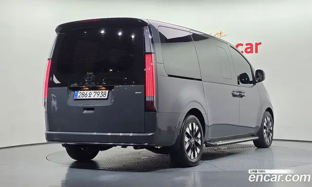 Hyundai Staria 2025 2.2 автомат (гидро), миниатюра 2