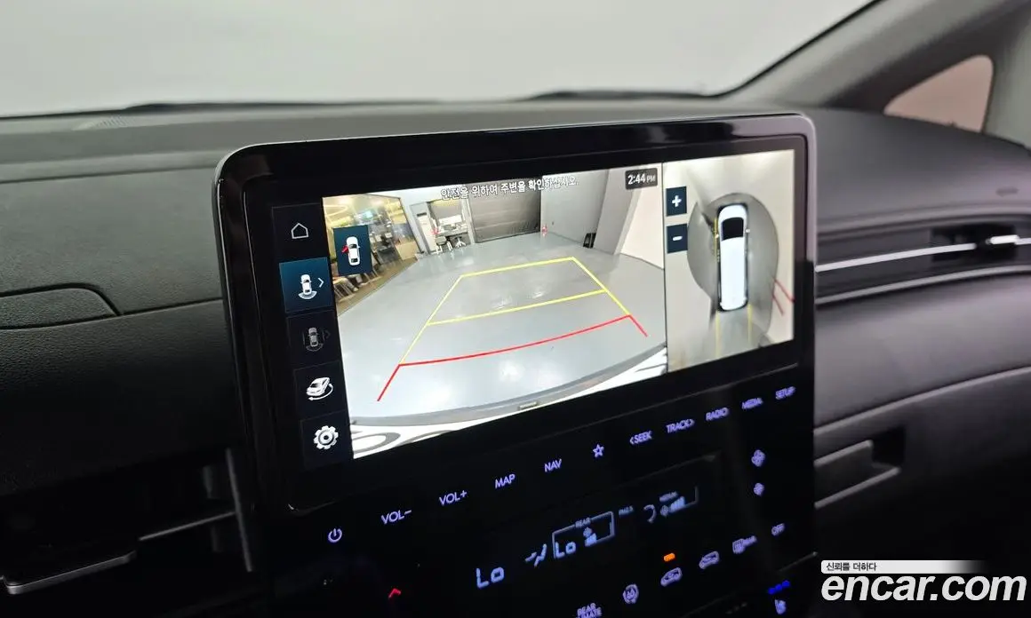Hyundai Staria 2025 2.2 автомат (гидро), фото 15