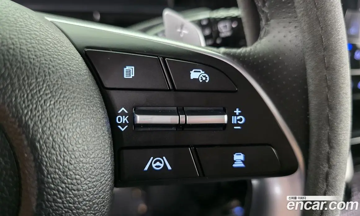Hyundai Staria 2025 2.2 автомат (гидро), фото 17