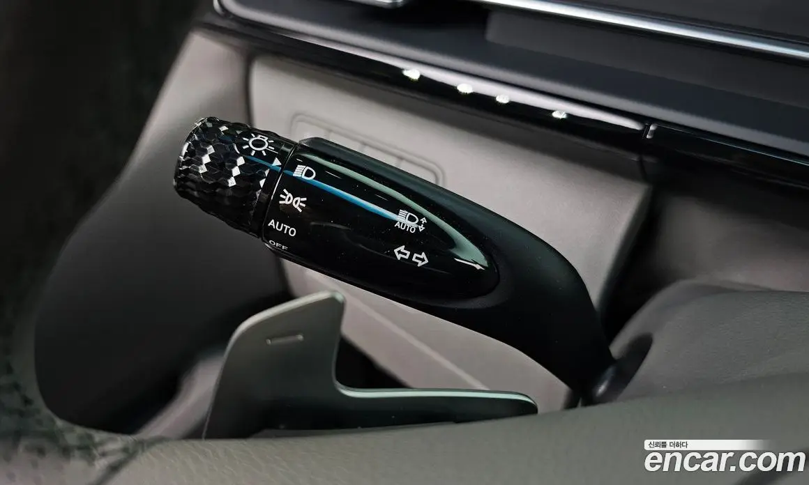 Hyundai Staria 2025 2.2 автомат (гидро), фото 34