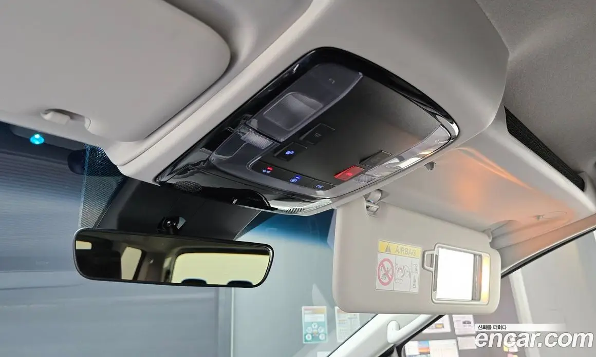 Hyundai Staria 2025 2.2 автомат (гидро), фото 26