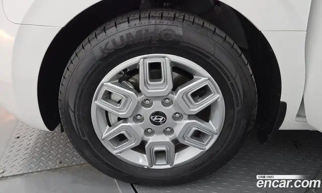 Hyundai Staria 2025 2.2 автомат (гидро), миниатюра 5