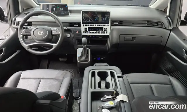 Hyundai Staria 2025 2.2 автомат (гидро), миниатюра 10