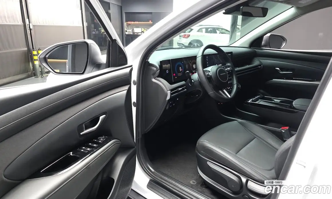 Hyundai Tucson 2025 1.6 автомат (гидро), фото 13