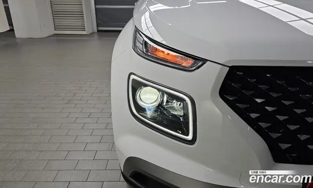Hyundai Venue 2025 1.6 автомат (гидро), миниатюра 8