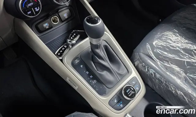 Hyundai Venue 2026 1.6 автомат (гидро), миниатюра 12