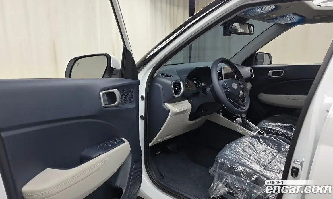 Hyundai Venue 2026 1.6 автомат (гидро), фото 13