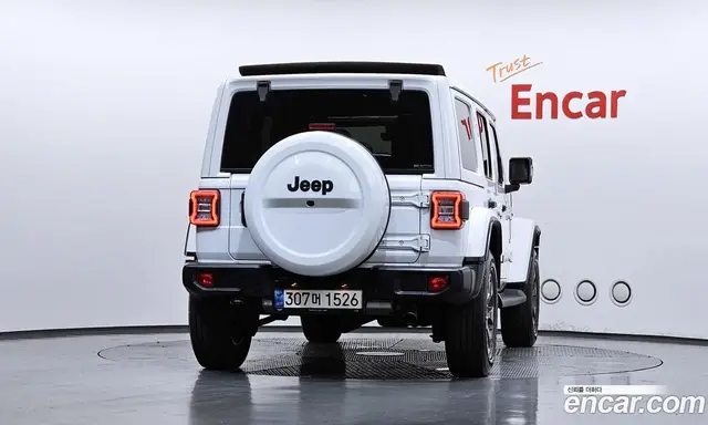 Jeep Wrangler 2022 2.0 автомат (гидро), миниатюра 4