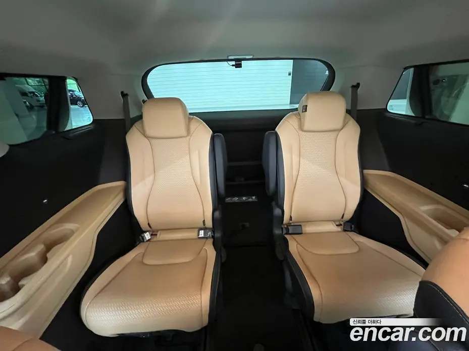 Kia Carnival 2022 2.2 автомат (гидро), фото 17