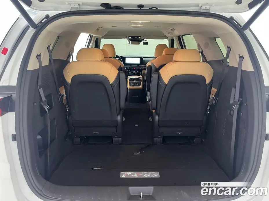Kia Carnival 2022 2.2 автомат (гидро), фото 19