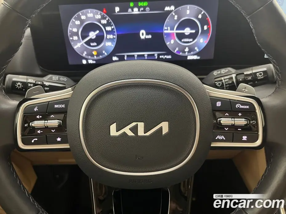 Kia Carnival 2022 2.2 автомат (гидро), фото 6