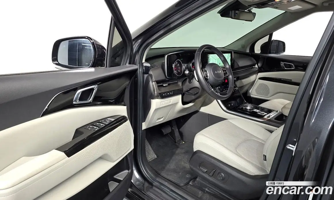 Kia Carnival 2023 3.5 автомат (гидро), фото 13