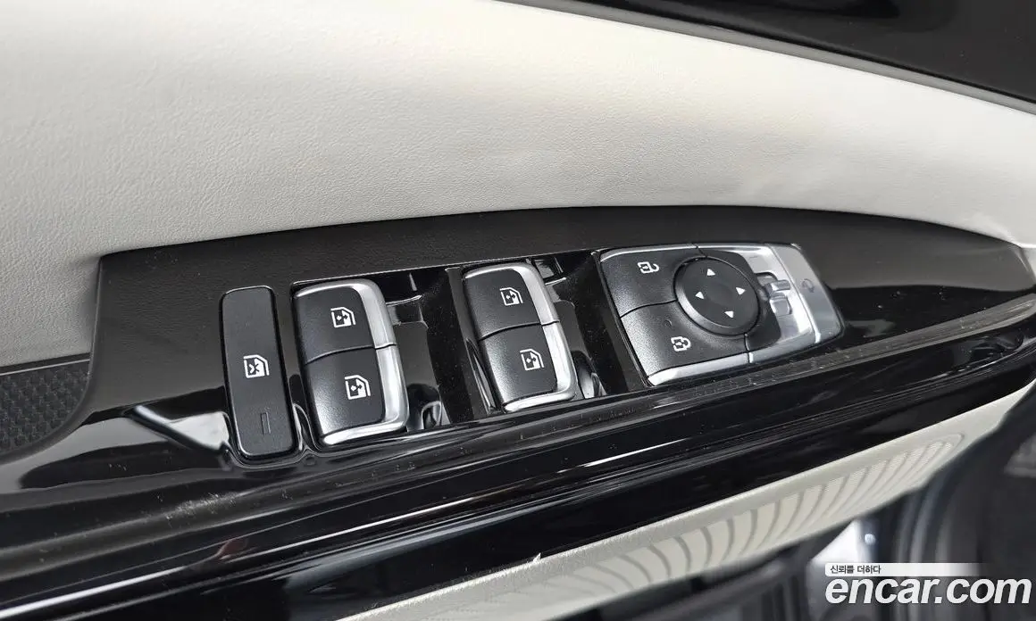 Kia Carnival 2023 3.5 автомат (гидро), фото 25