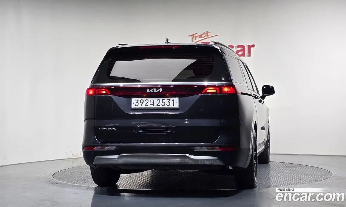 Kia Carnival 2023 3.5 автомат (гидро), фото 4