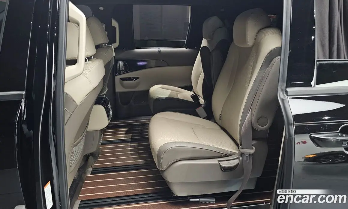 Kia Carnival 2023 3.5 автомат (гидро), фото 17
