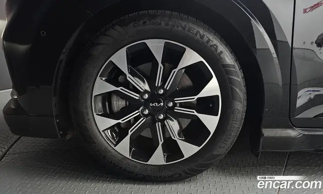 Kia Carnival 2023 3.5 автомат (гидро), миниатюра 4
