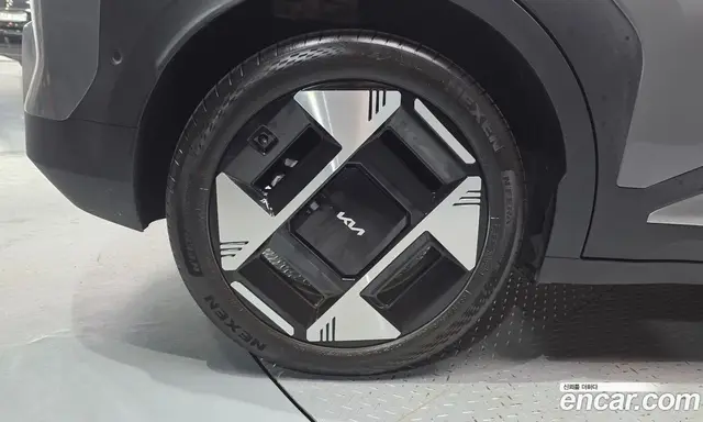 Kia EV3 2024 0.2 автомат (гидро), миниатюра 5