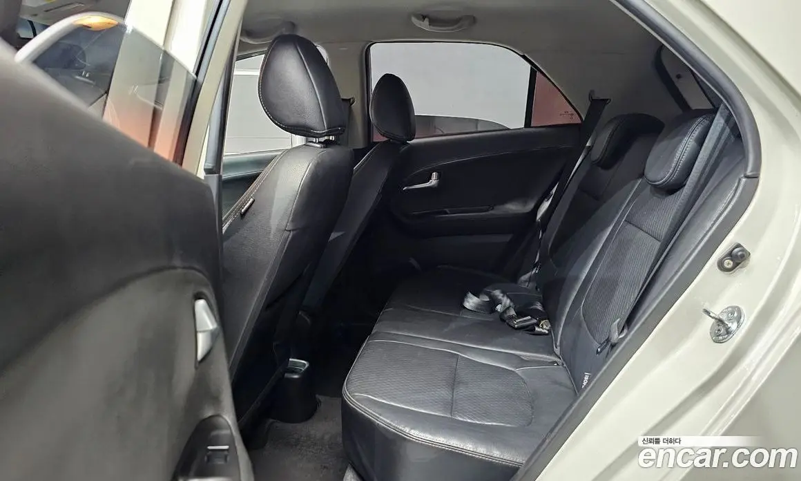 Kia Morning 2012 1.0 автомат (гидро), фото 12