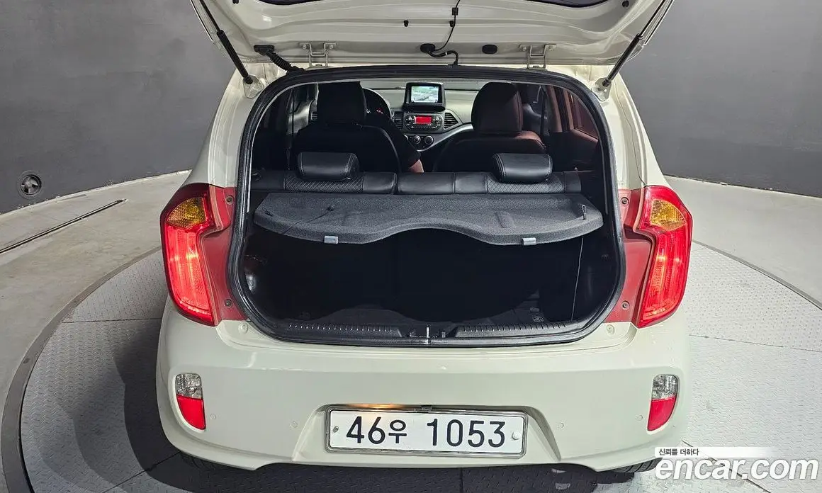 Kia Morning 2012 1.0 автомат (гидро), фото 20