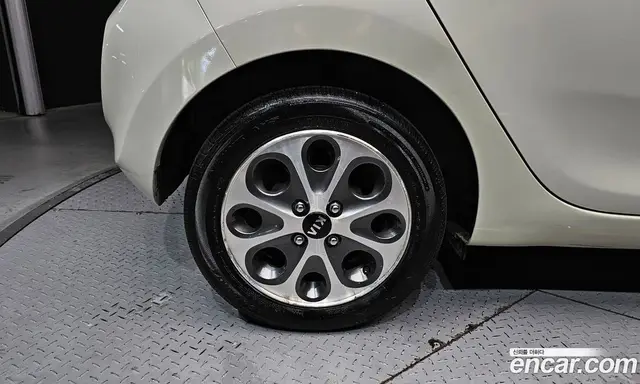 Kia Morning 2012 1.0 автомат (гидро), миниатюра 5