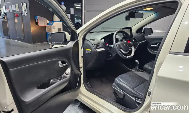 Kia Morning 2012 1.0 автомат (гидро), миниатюра 10