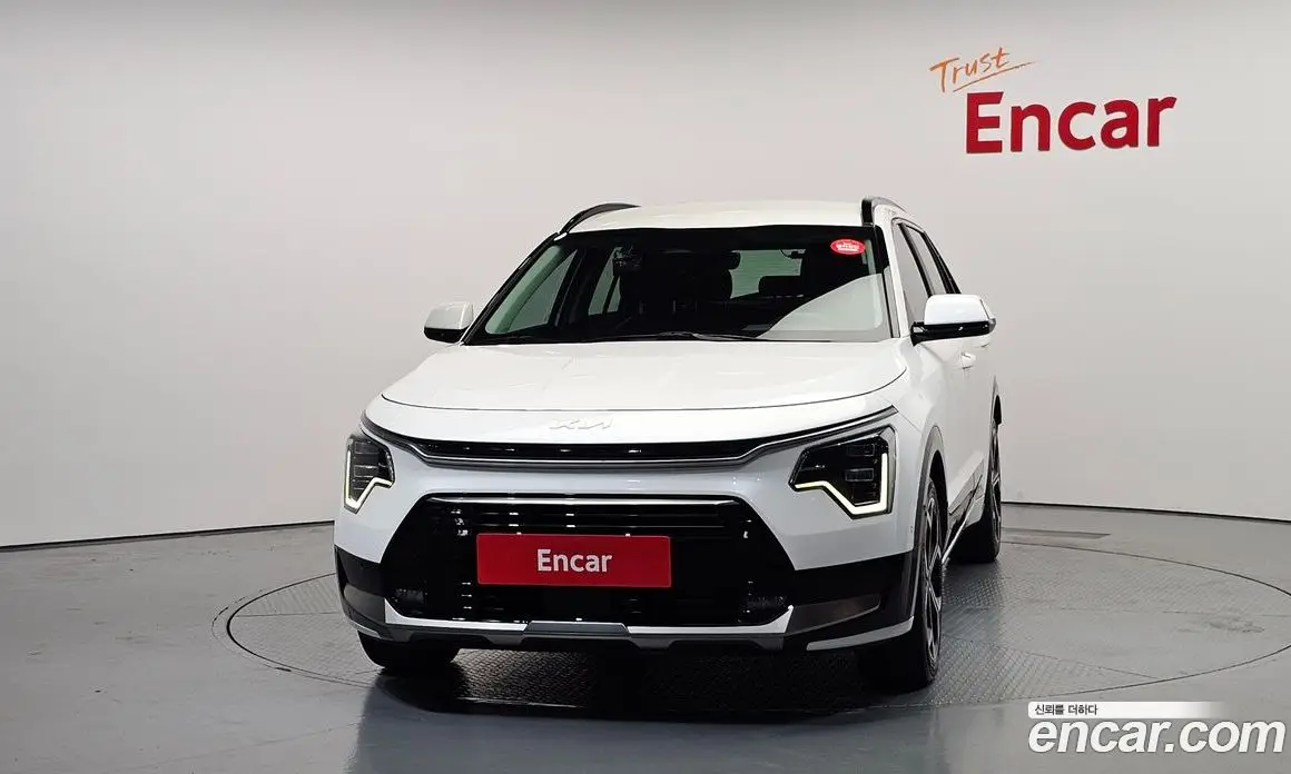 Kia Niro 2022 1.6 автомат (гидро), фото 3