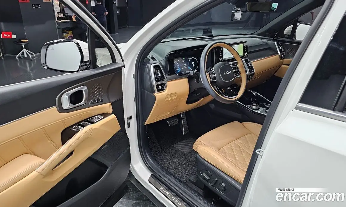 Kia Sorento 2023 1.6 автомат (гидро), фото 13