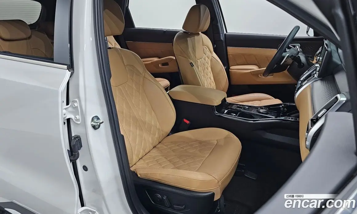 Kia Sorento 2023 1.6 автомат (гидро), фото 17