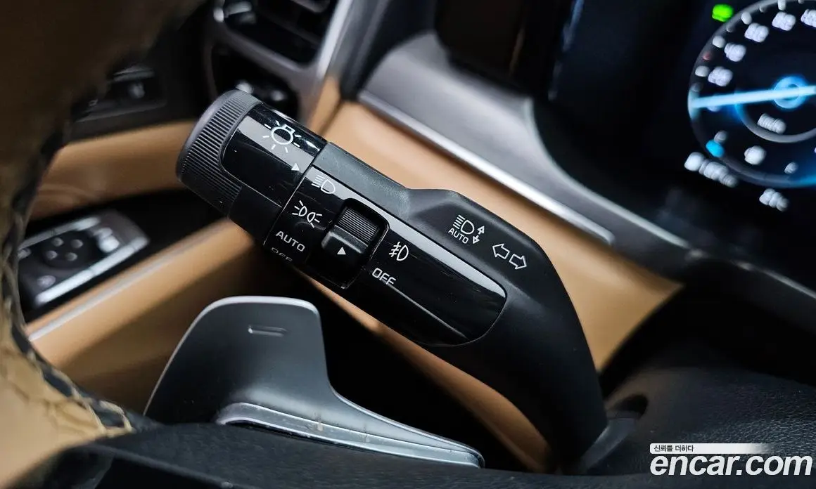 Kia Sorento 2023 1.6 автомат (гидро), фото 27