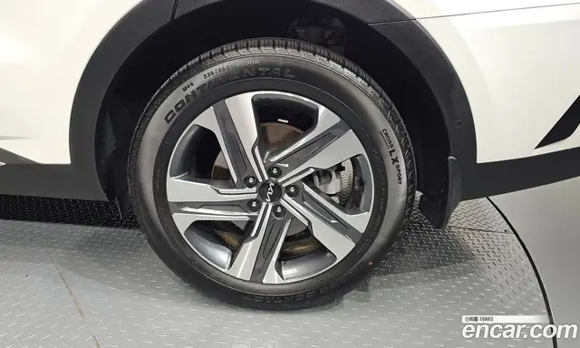 Kia Sorento 2023 1.6 автомат (гидро), миниатюра 7