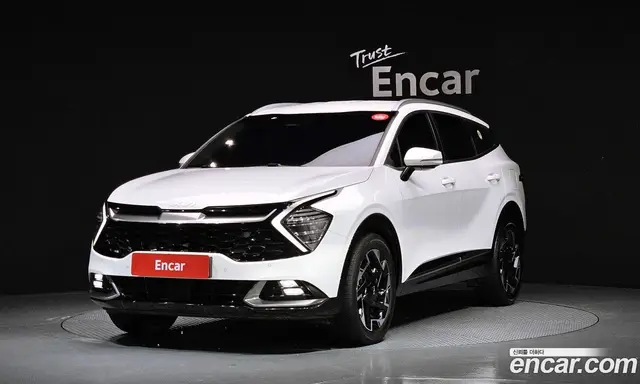 Kia Sportage, 2023, 40 027 км