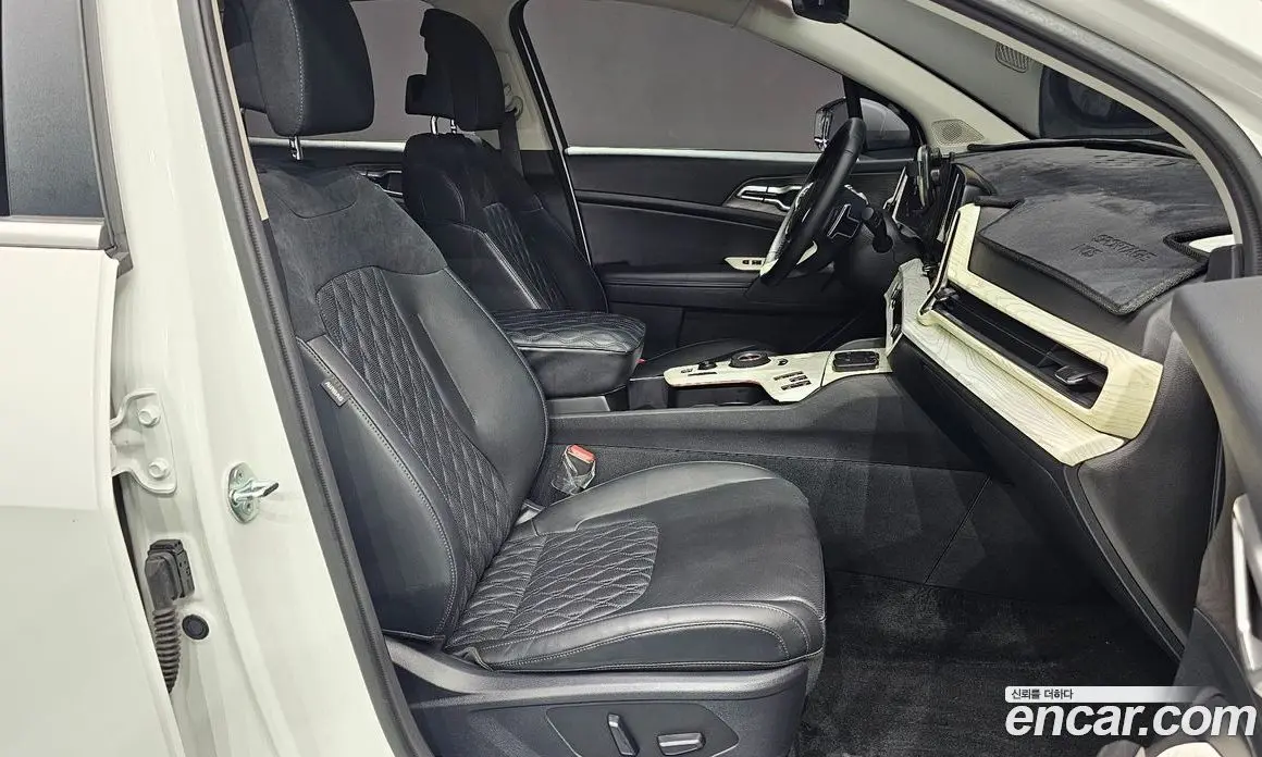 Kia Sportage 2023 1.6 автомат (гидро), фото 12