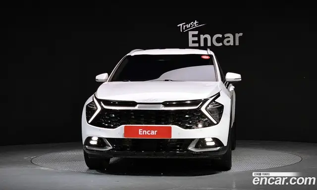 Kia Sportage 2023 1.6 автомат (гидро), миниатюра 3