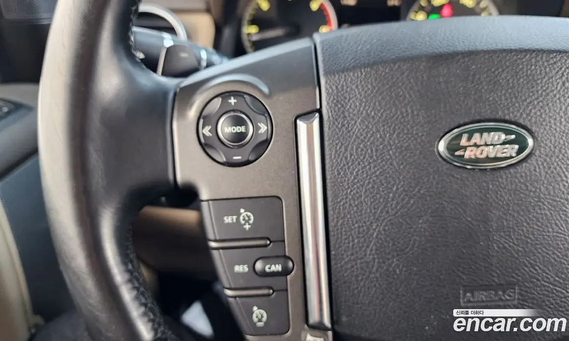 Land Rover Discovery 2016 3.0 автомат (гидро), фото 16
