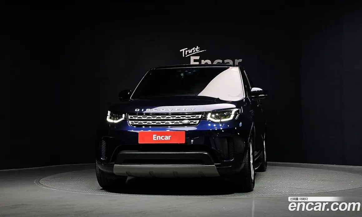 Land Rover Discovery 2018 2.0 автомат (гидро), фото 3